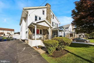 110 Sycamore Rd, Havertown, PA 19083