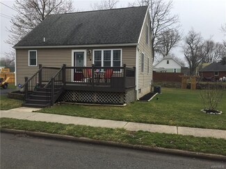 14 Pearl Ave, Buffalo, NY 14219
