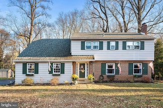 4 Waterford Way, Wallingford, PA 19086