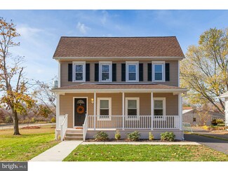 108 Logan Ln, Bridgeport, NJ 08014