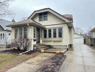 2328 N 69th St, Milwaukee, WI 53213