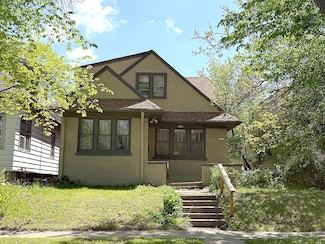 4572 N 38th St, Milwaukee, WI 53209