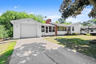 3658 Lake Harbor Rd, Norton Shores, MI 49441