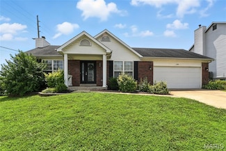 1302 Bryan Valley Dr, O Fallon, MO 63366