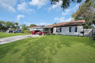 515 Bertloma St, Pasadena, TX 77502