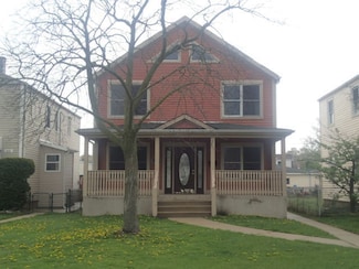4137 Clinton Ave, Berwyn, IL 60402