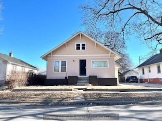 243 S Sycamore St, Grand Island, NE 68801