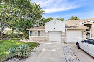 9112 Vineland Ct Unit A, Boca Raton, FL 33496