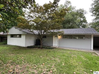 626 Lakeshore Dr, Monroe, LA 71203