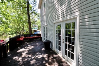 3614 Walnut Hills Rd, Stover, MO 65078