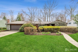 1598 Miriam Dr, North Brunswick, NJ 08902