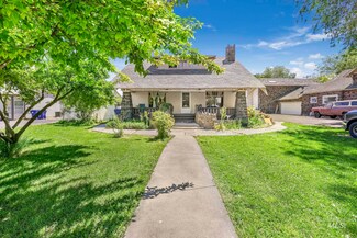 703 Yakima Ave, Filer, ID 83328