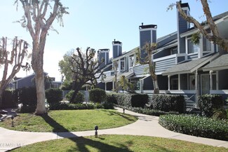 22040 Gault St Unit 28, Canoga Park, CA 91303
