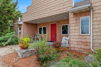 3899 Old Highway Rd, Sturgeon Bay, WI 54235