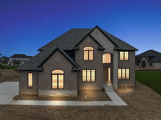 695 Marlayna Dr, Oxford, MI 48371