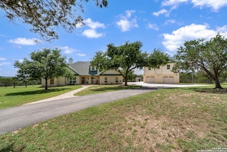 2561 Stoney Creek Dr, Bulverde, TX 78163