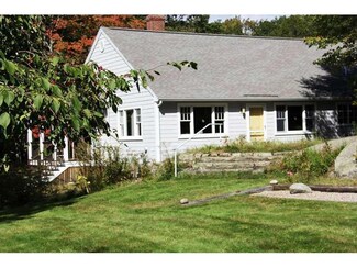 846 Pool St, Biddeford, ME 04005