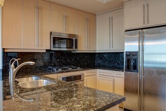 140 E Rio Salado Pkwy Unit 611, Tempe, AZ 85281