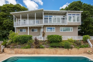 150 Tioga Ln, Greenbrae, CA 94904