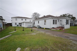 636 38 Avenue F St, Westwego, LA 70094