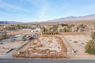 40 E Country Place Rd, Pahrump, NV 89060