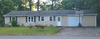 7 Morningside Dr, Dover, NH 03820