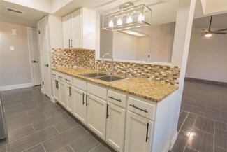 502 Alva Dr, Grand Prairie, TX 75052
