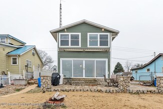 236 Lyon Lake Rd, Marshall, MI 49068