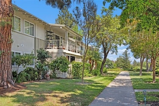 15 Via Castilla Unit U, Laguna Woods, CA 92637