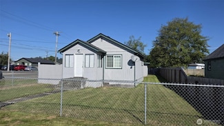 300 E Perry St, Aberdeen, WA 98520