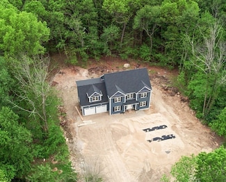 260 Massapoag Ave, Easton, MA 02356