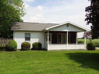 510 E 4th St, Monon, IN 47959