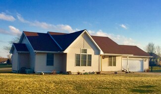 122 Mohawk Dr, Loda, IL 60948