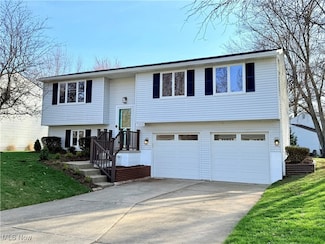 1006 Gentry Dr, Medina, OH 44256