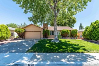 1300 Tanglewood Dr, Sparks, NV 89431