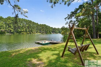 218 Suncrest Blvd, Savannah, GA 31410