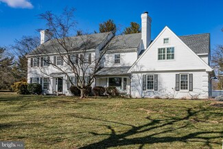 10 Arvida Dr, Pennington, NJ 08534