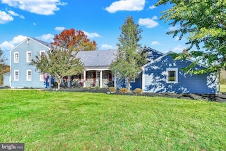 6545 Parkway E, Harrisburg, PA 17112