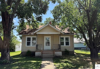 411 S Bismark St, Concordia, MO 64020