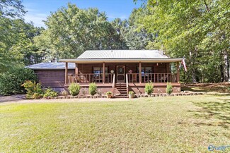 324 Weatherly Ave, Albertville, AL 35950