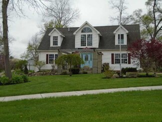 23893 2nd St, Grand Rapids, OH 43522
