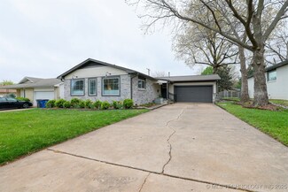 5720 E 24th St, Tulsa, OK 74114