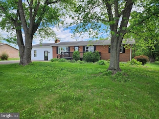 13035 Little Antietam Rd, Hagerstown, MD 21742