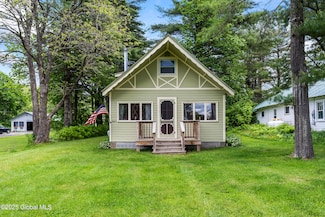 5882 Lake Rd, Galway, NY 12074