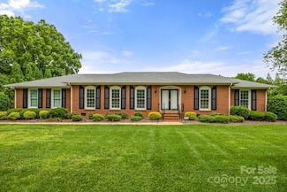 12117 Idlewild Rd, Matthews, NC 28105