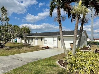 4709 SW Santa Barbara Place Unit 30, Cape Coral, FL 33914