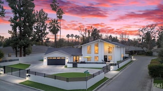 841 Fairway Dr, Bakersfield, CA 93309