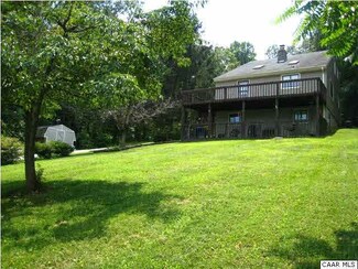1364 Tye Brook Hwy, Piney River, VA 22964