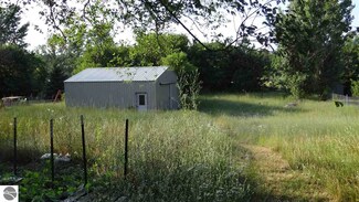 5302 Vance Rd, Grawn, MI 49637