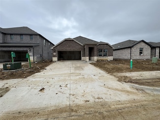 245 Sugarlands Dr, Greenville, TX 75402